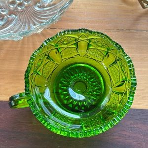 Le smith green depression glass  mug